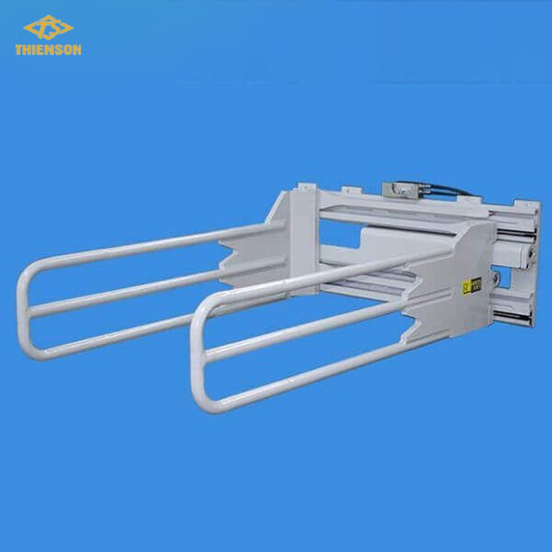 Xe nâng kẹp mút xốp